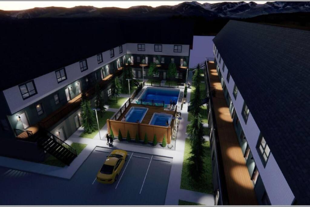 Mountain View Studio In Town Canmore Eksteriør billede